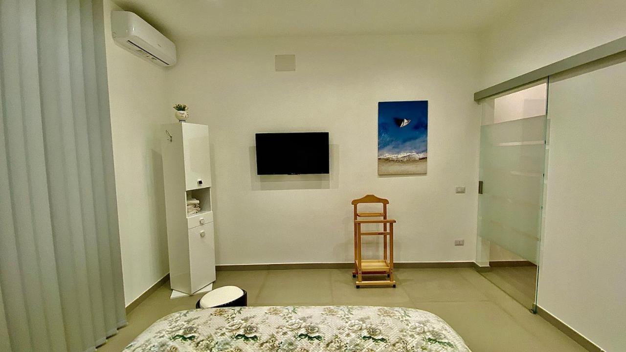 Appartamento Casa Crispino Piano Terra Per 2 Persone Frattaminore Bagian luar foto
